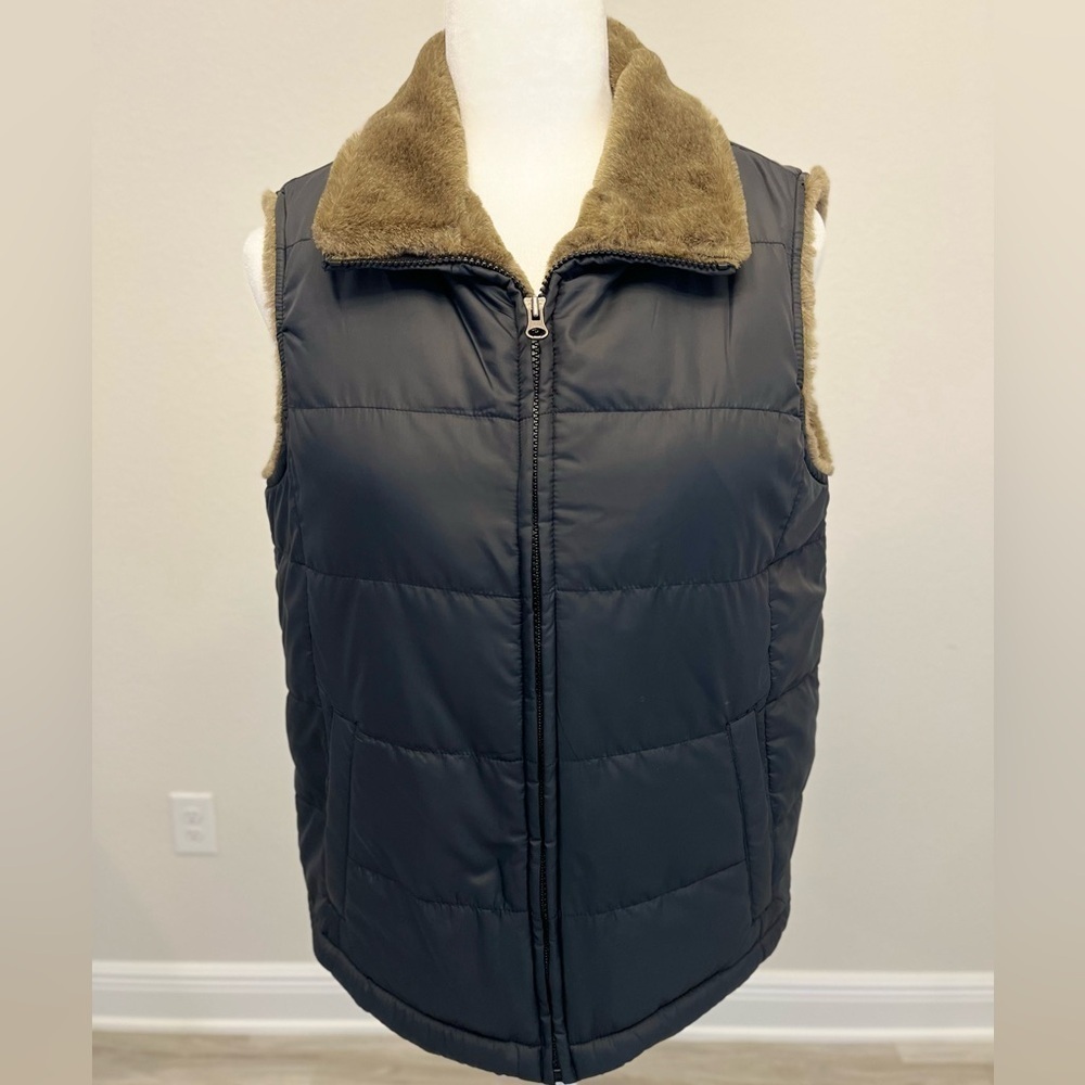 Eddie Bauer Women's Black Puffer Vest, Size S